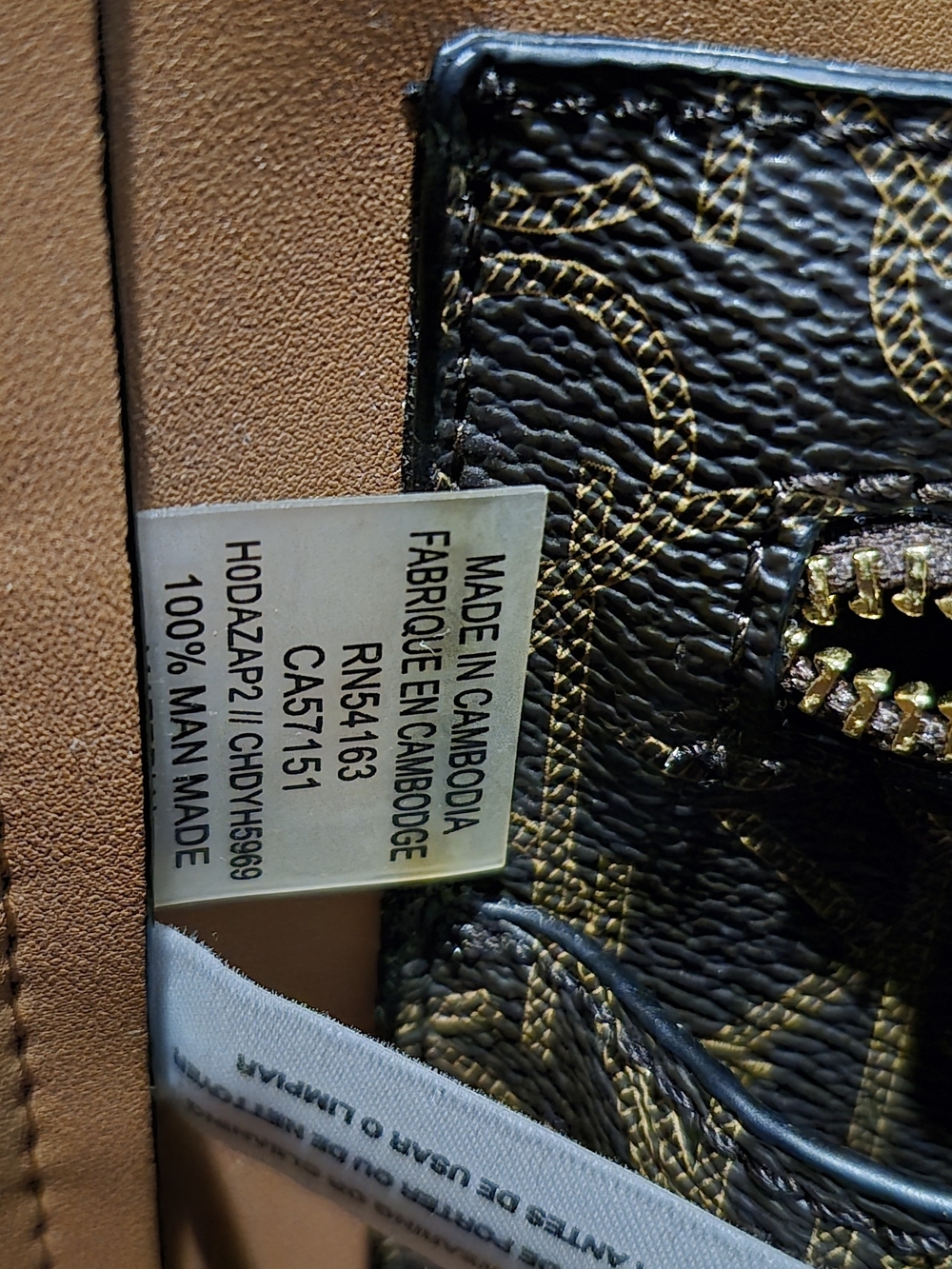 Calvin Klein Black Leather Tote Bag - Picture 15 of 16